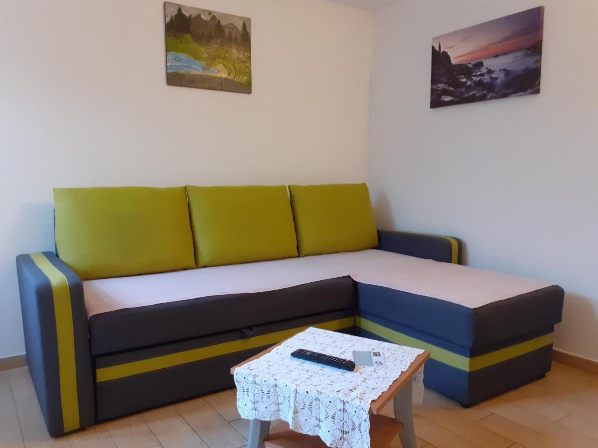Apartments Asterix Pula Zewnętrze zdjęcie